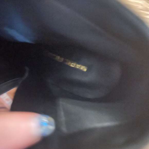 Nwob black booties fringe 6.5 dsw Marc fisher womens boots - Picture 6 of 9